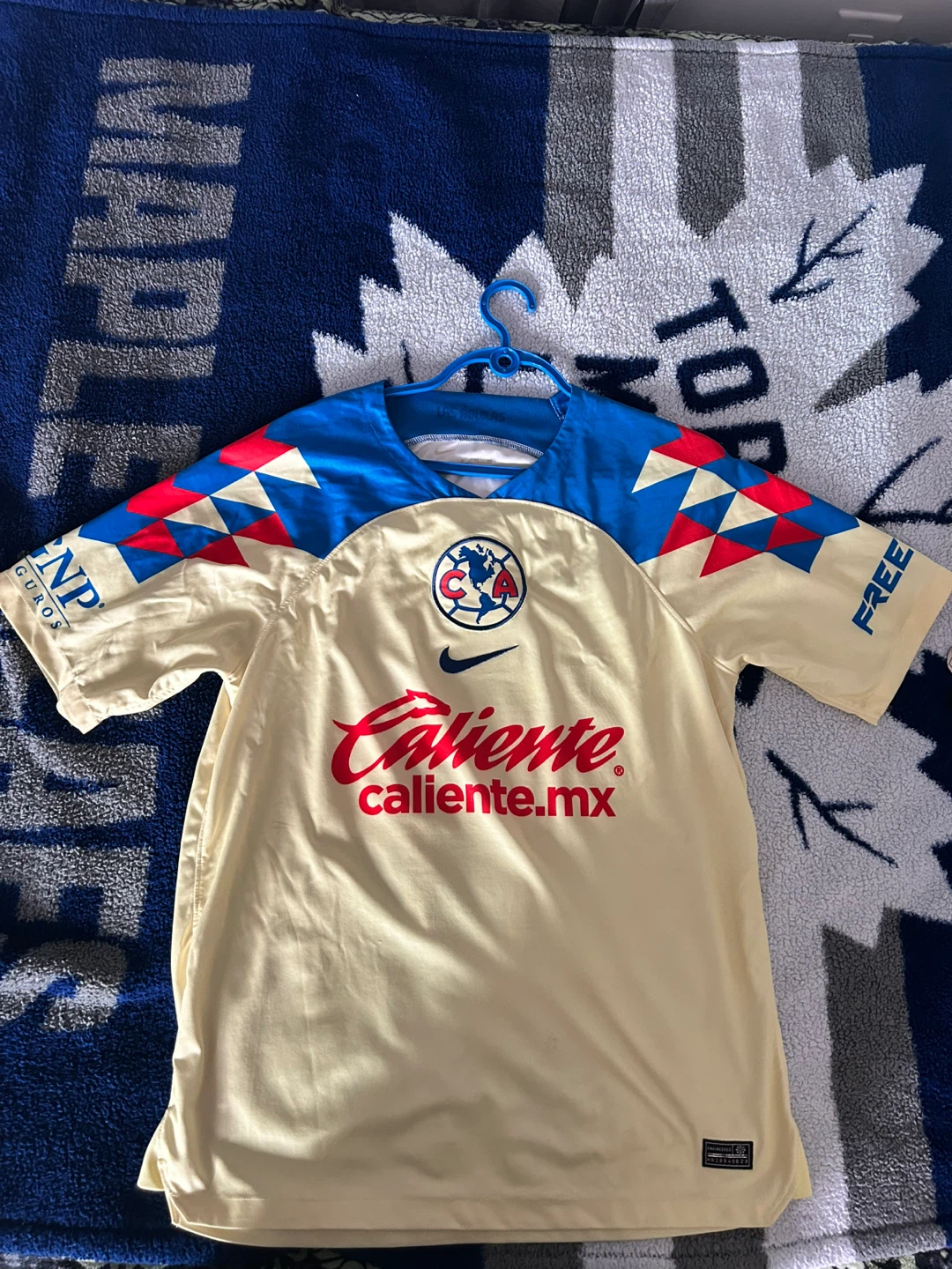 Club América Soccer Jersey Zendejas #17
