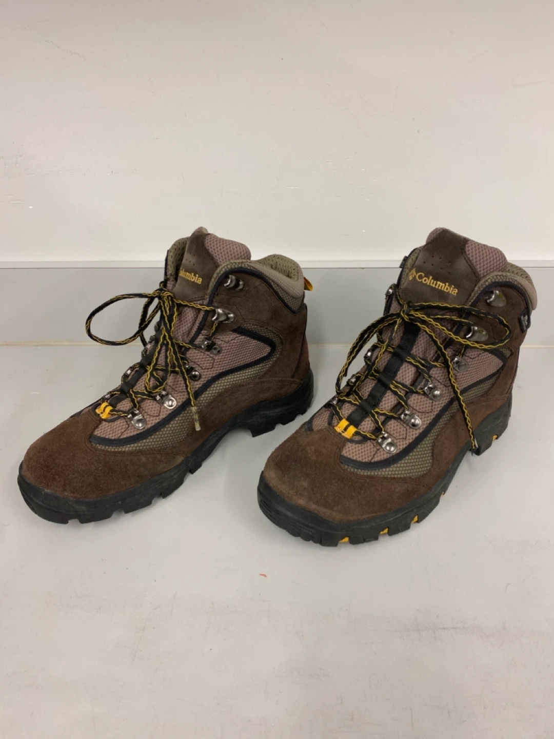 COLUMBIA Bonanza Peak Brown Suede Hiking Boots Men’s - 9.5 - photo 4