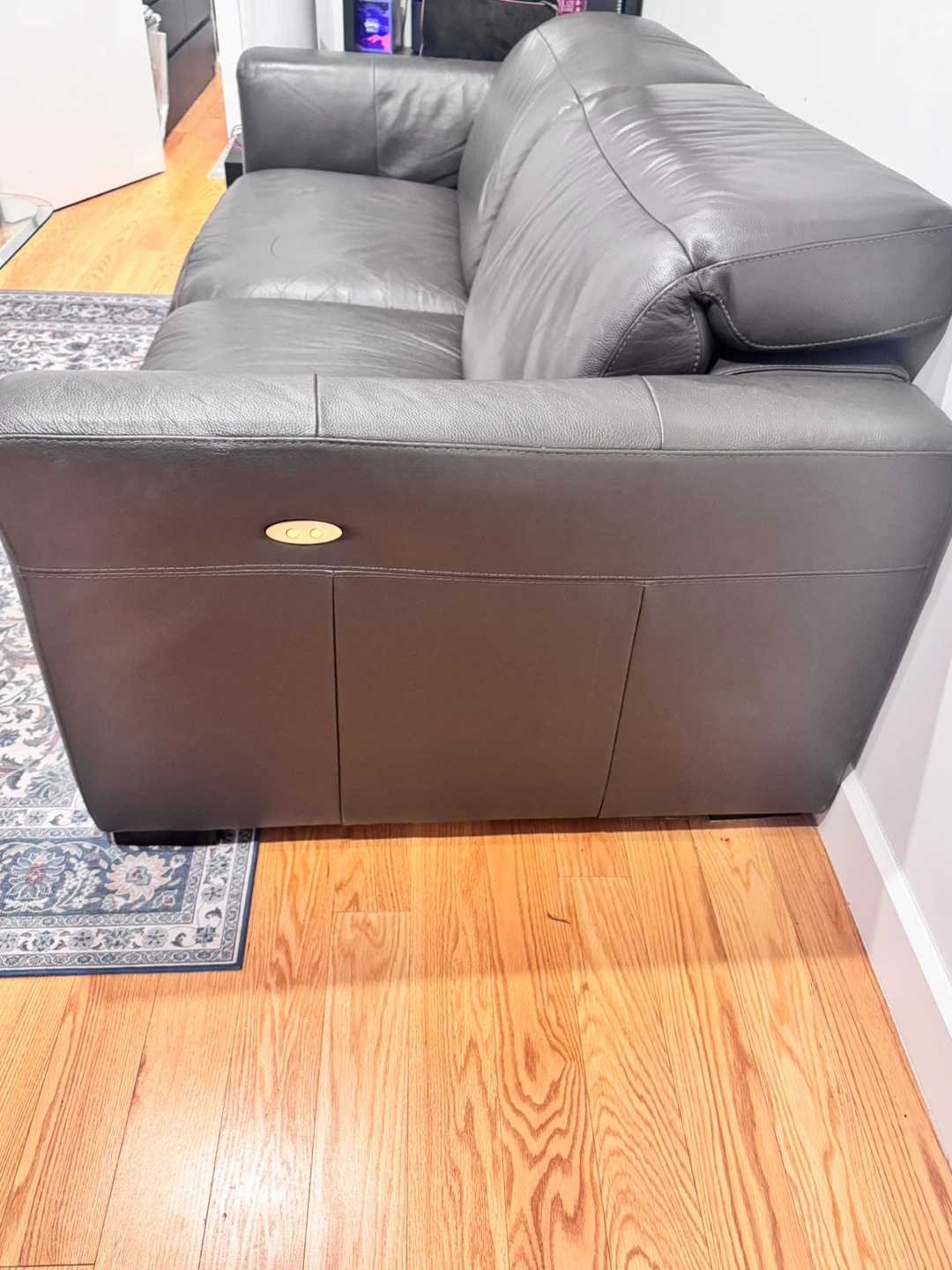 Grey 100% Leather Sofa and Loveseat Set!! - photo 5