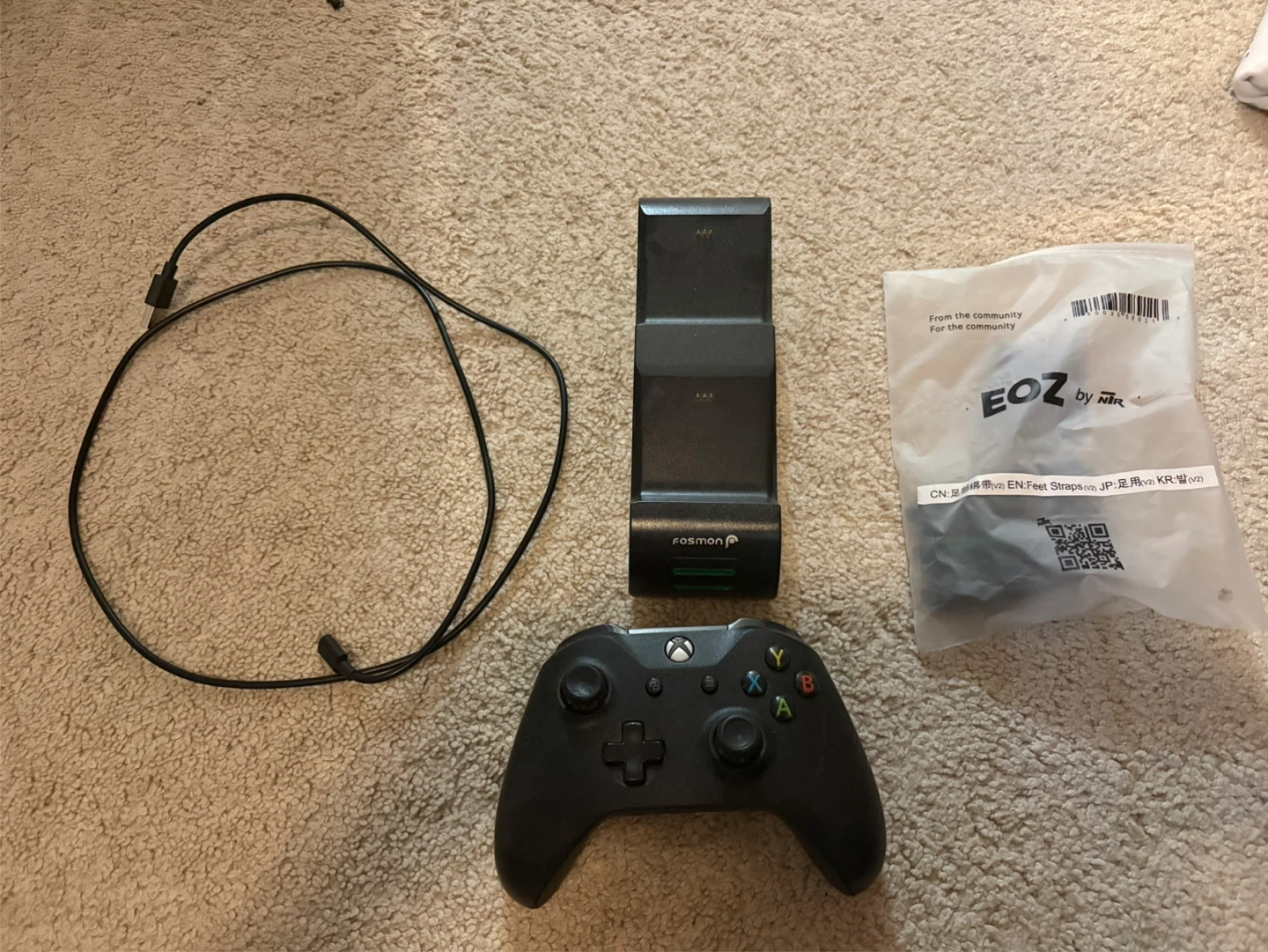 Wireless Xbox Controller + Charging Dock & USB Cable - photo 2