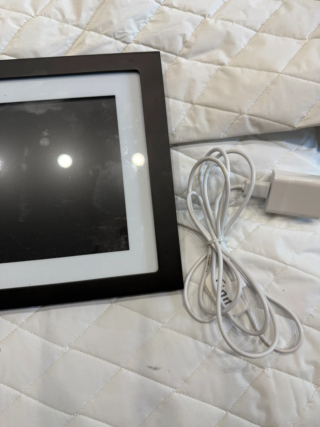 Skylight Frame Digital Photo Display - photo 4