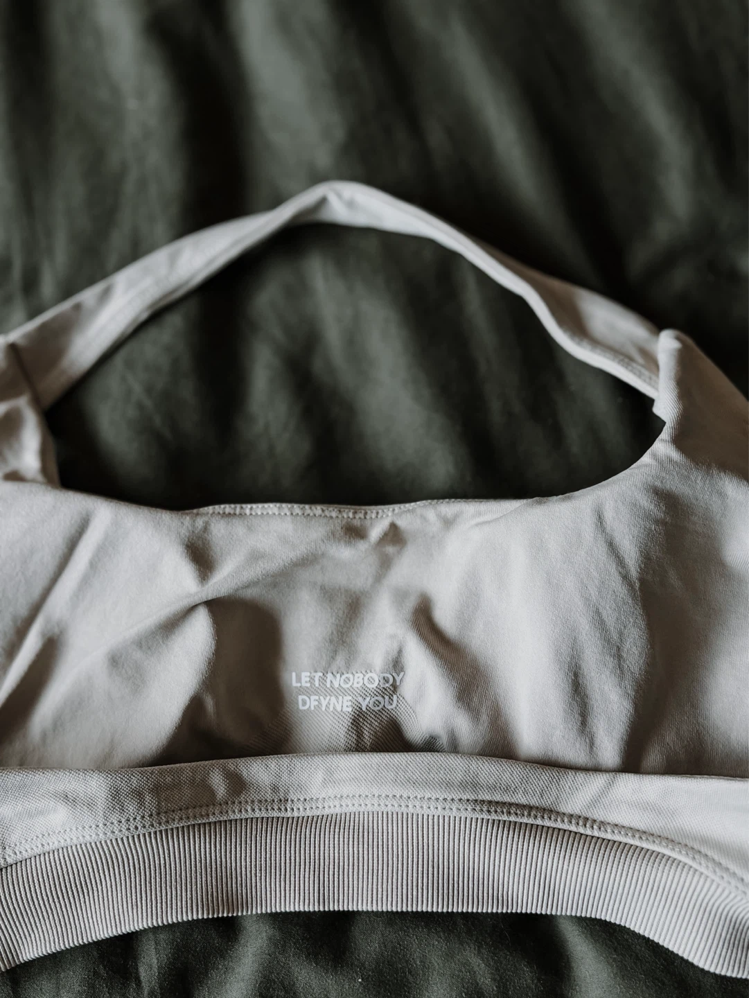 DFYNE Sports Bra - Light Beige - photo 2