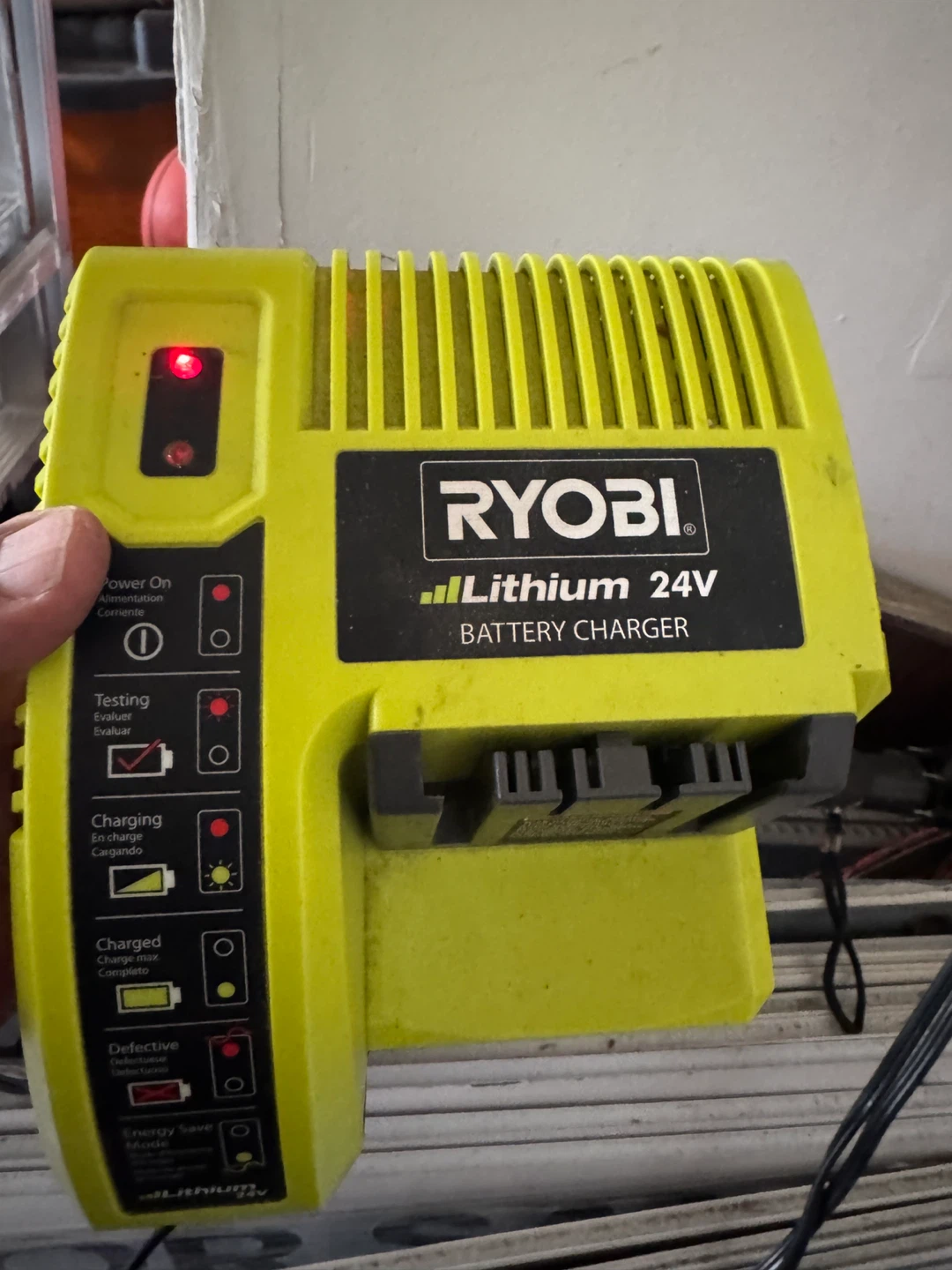 Ryobi Lithium 24V Battery Charger - photo 3