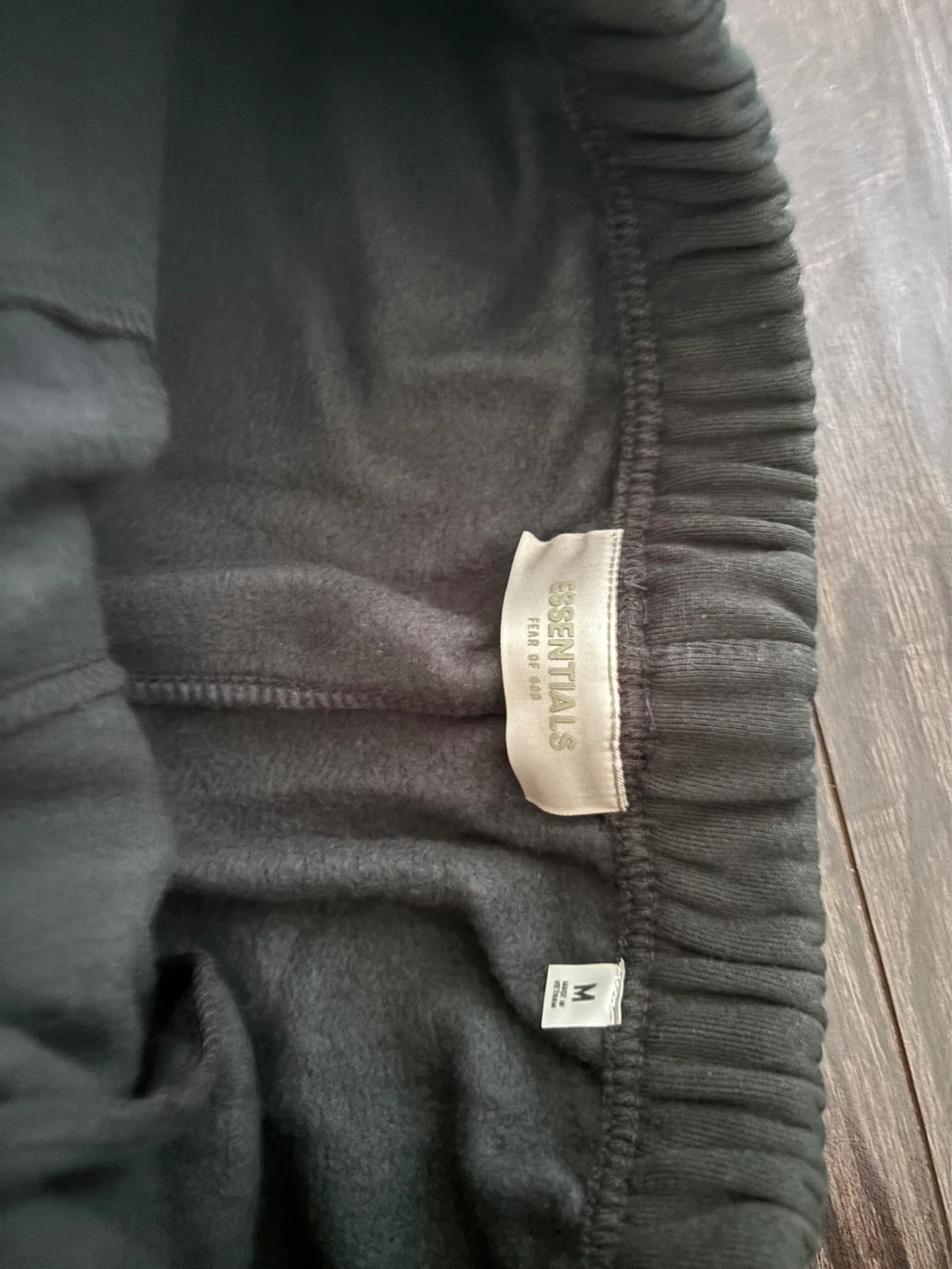 Fear of God Essentials Sweat Shorts - photo 4