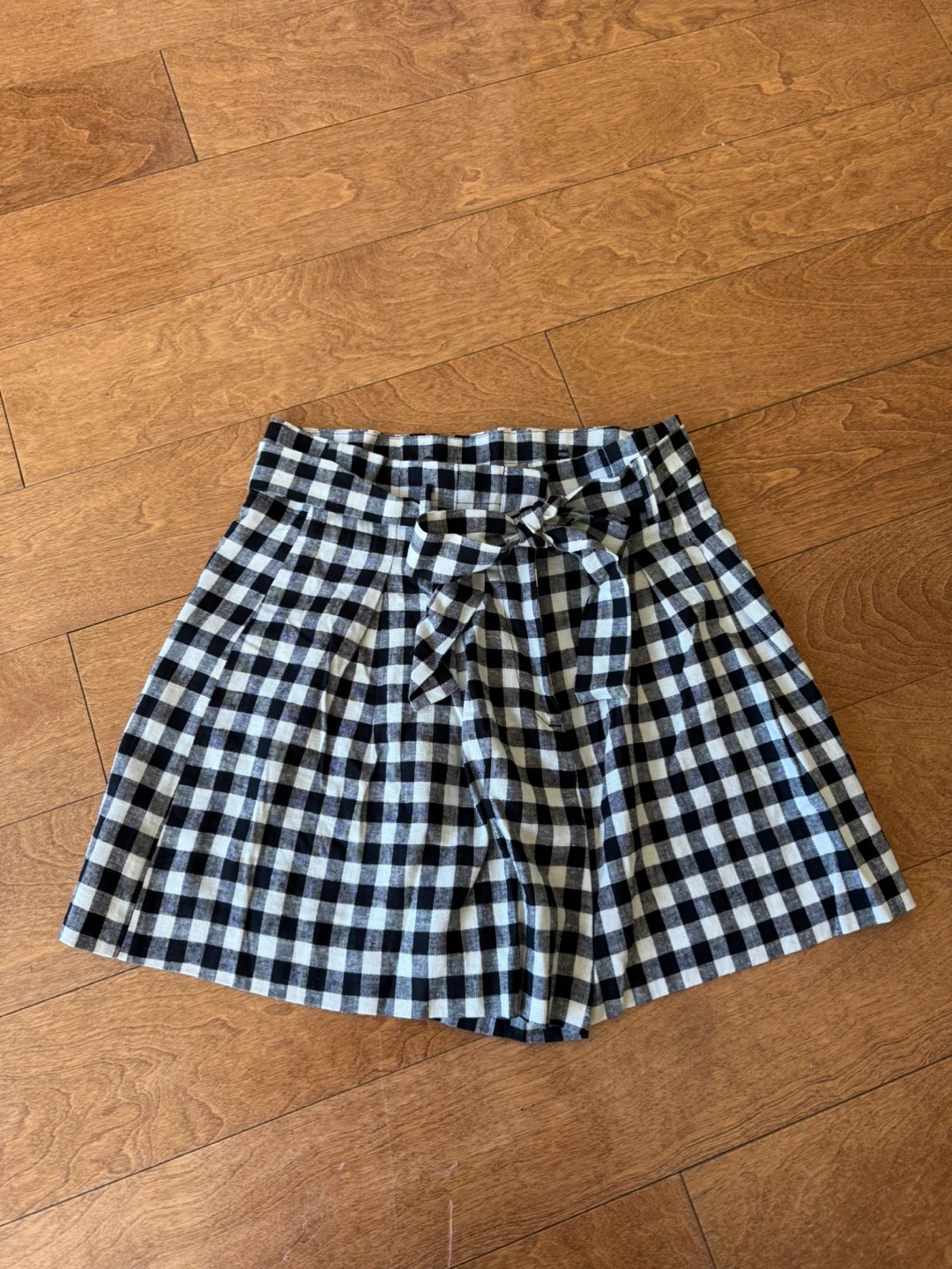 Zara skort (NEW)