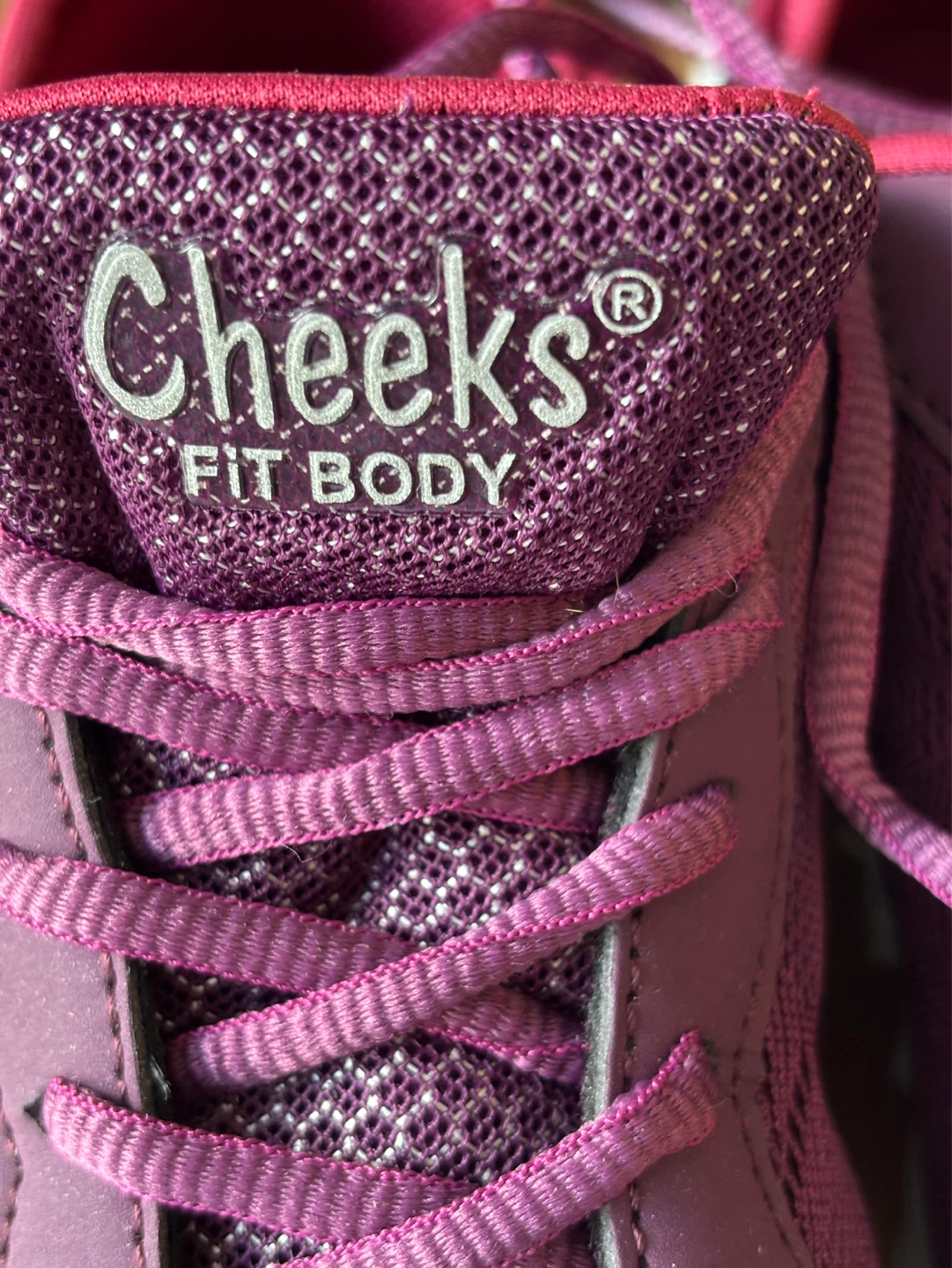 Cheeks Fit Body Running Shoes