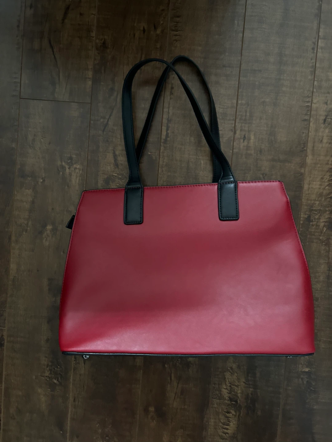 Red and Black Faux Leather Tote Bag - photo 2
