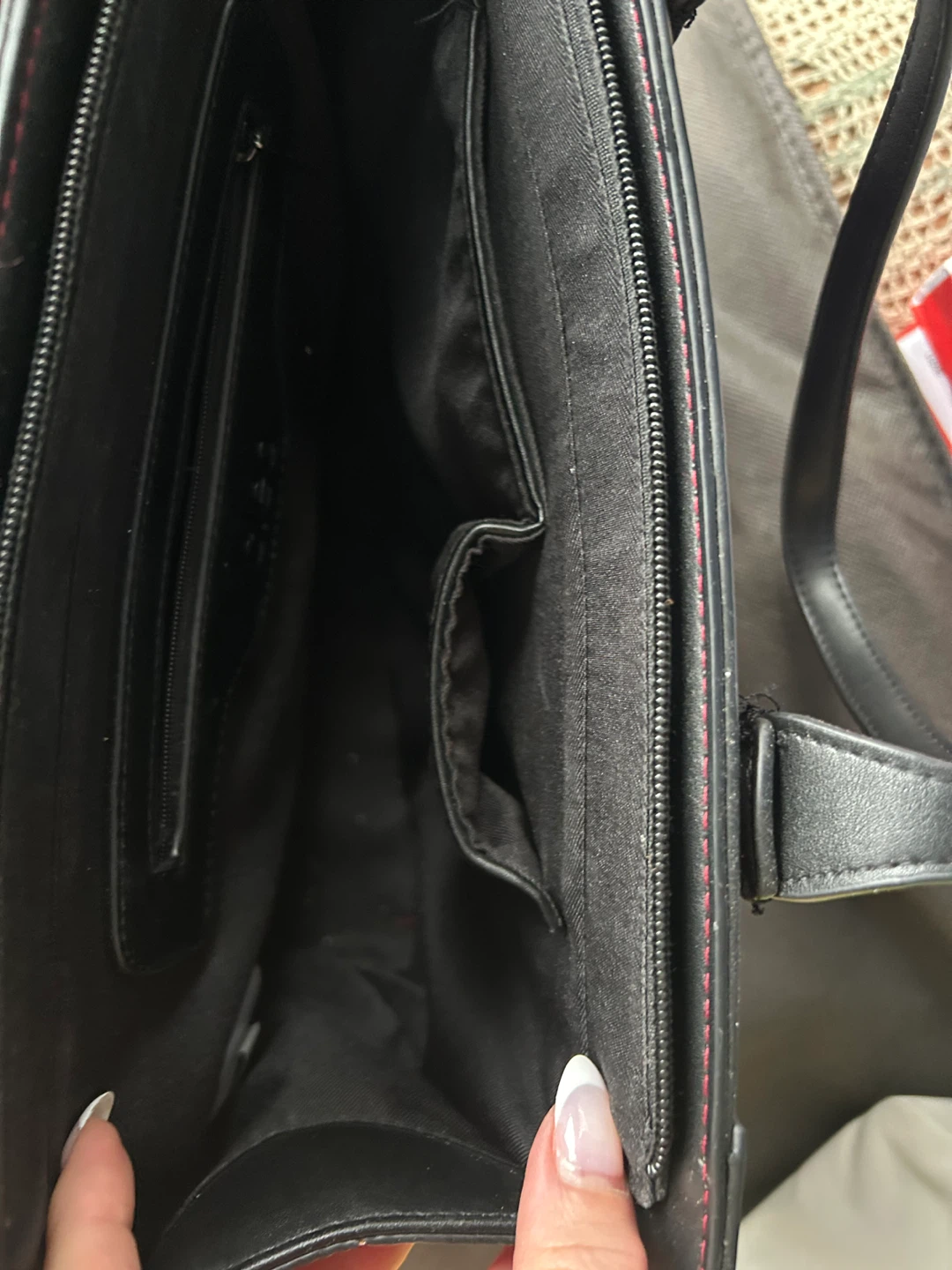 Red and Black Faux Leather Tote Bag - photo 4