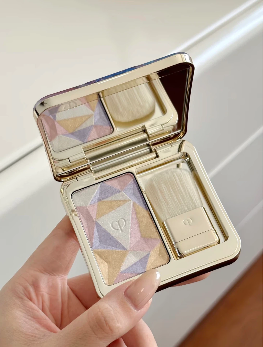 Clé de Peau Beauté Highlighter Palette - photo 2