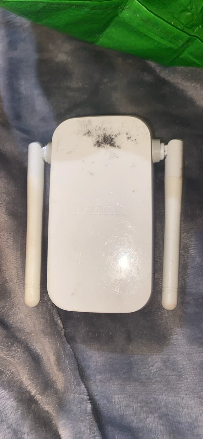 D-Link Wi-Fi Range Extender