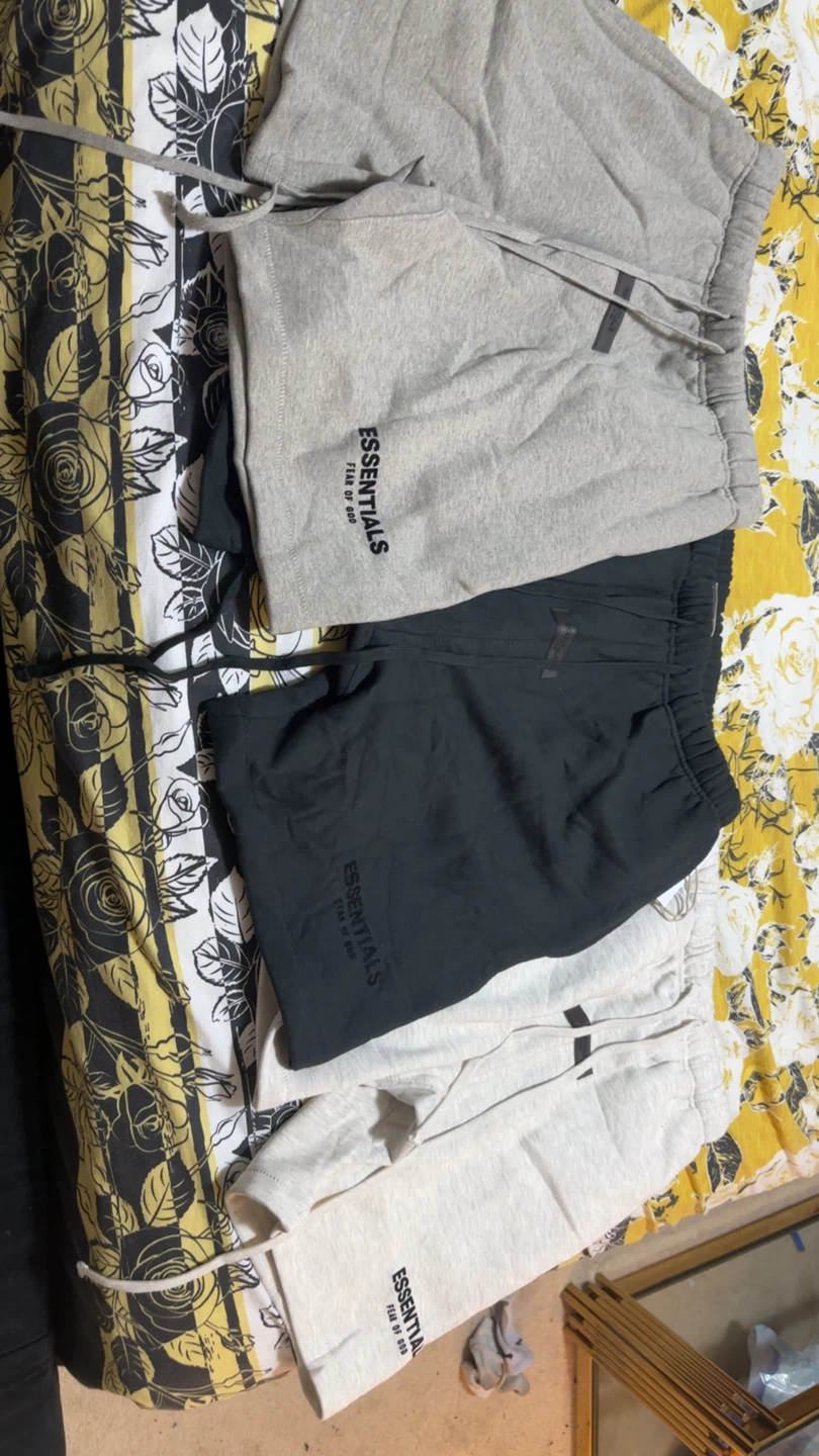 Essentials Fear of God Shorts - photo 2