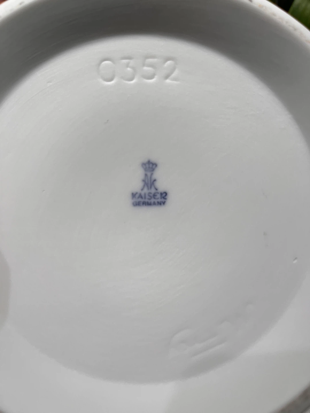 Kaiser Porcelain Vase - photo 2