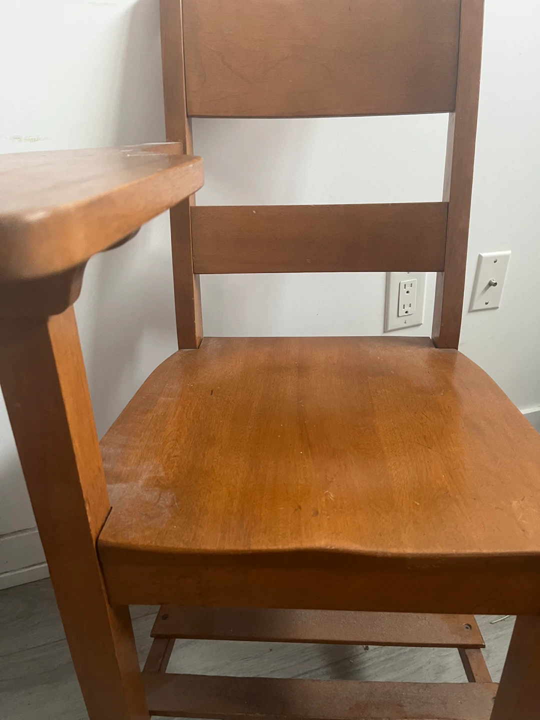 Old Wooden School Chair Desk - Mohawk college - photo 3