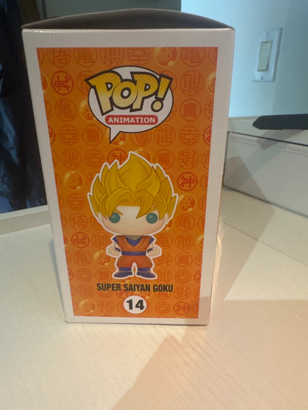 Funko Pop! Dragon Ball Z Super Saiyan Goku #14 Vinyl Figure ⚽️ - photo 3