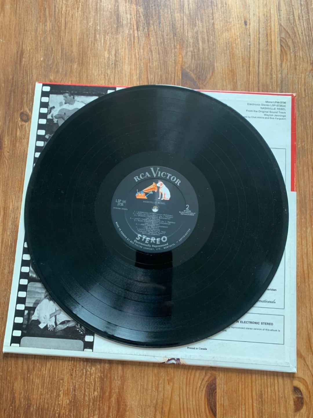 ⚽️ Waylon Jennings Nashville Rebel Vinyl Record - photo 4
