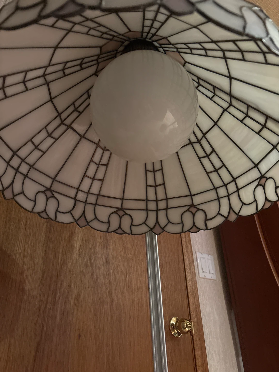 Tiffany Style Stained Glass Pendant Light Fixture - photo 2
