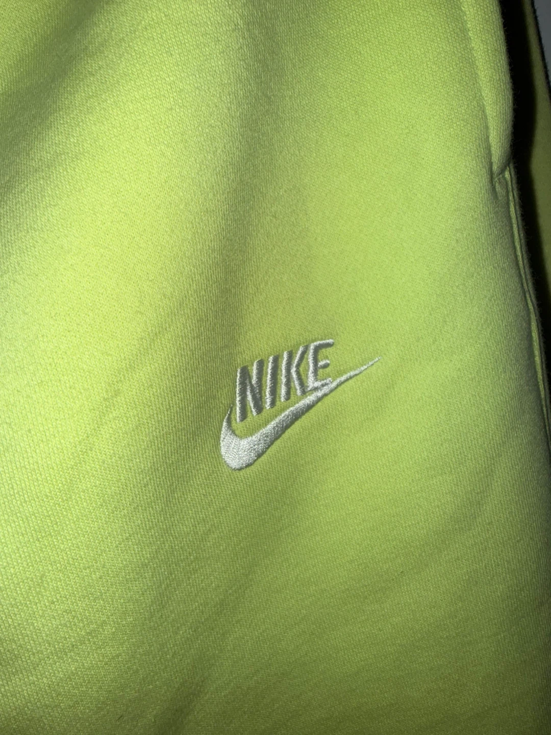 Nike Men’s Matching Set Neon - Size Medium - photo 5