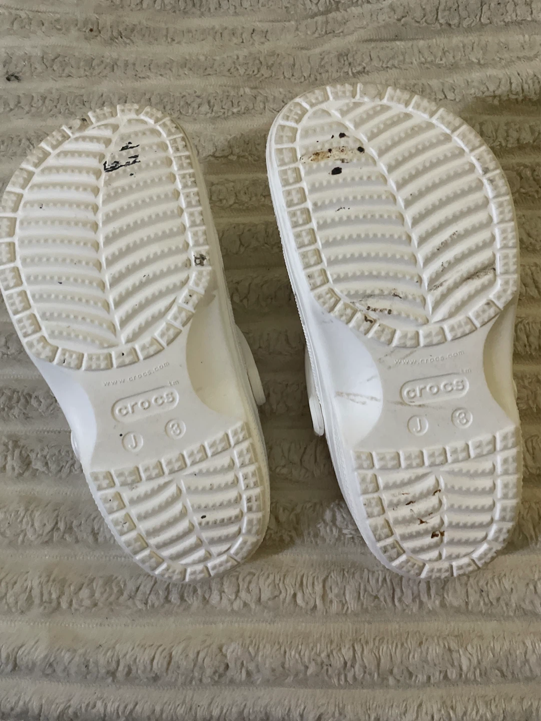 White Crocs Clogs - photo 3