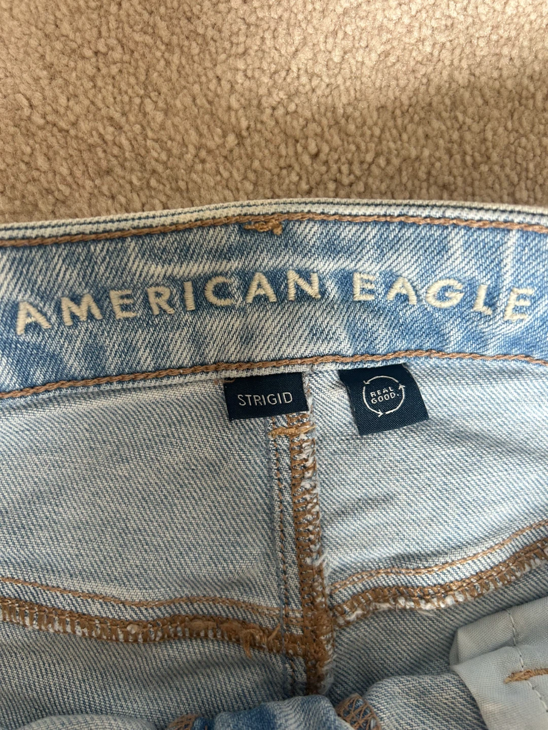 American Eagle Mom Jeans - photo 4