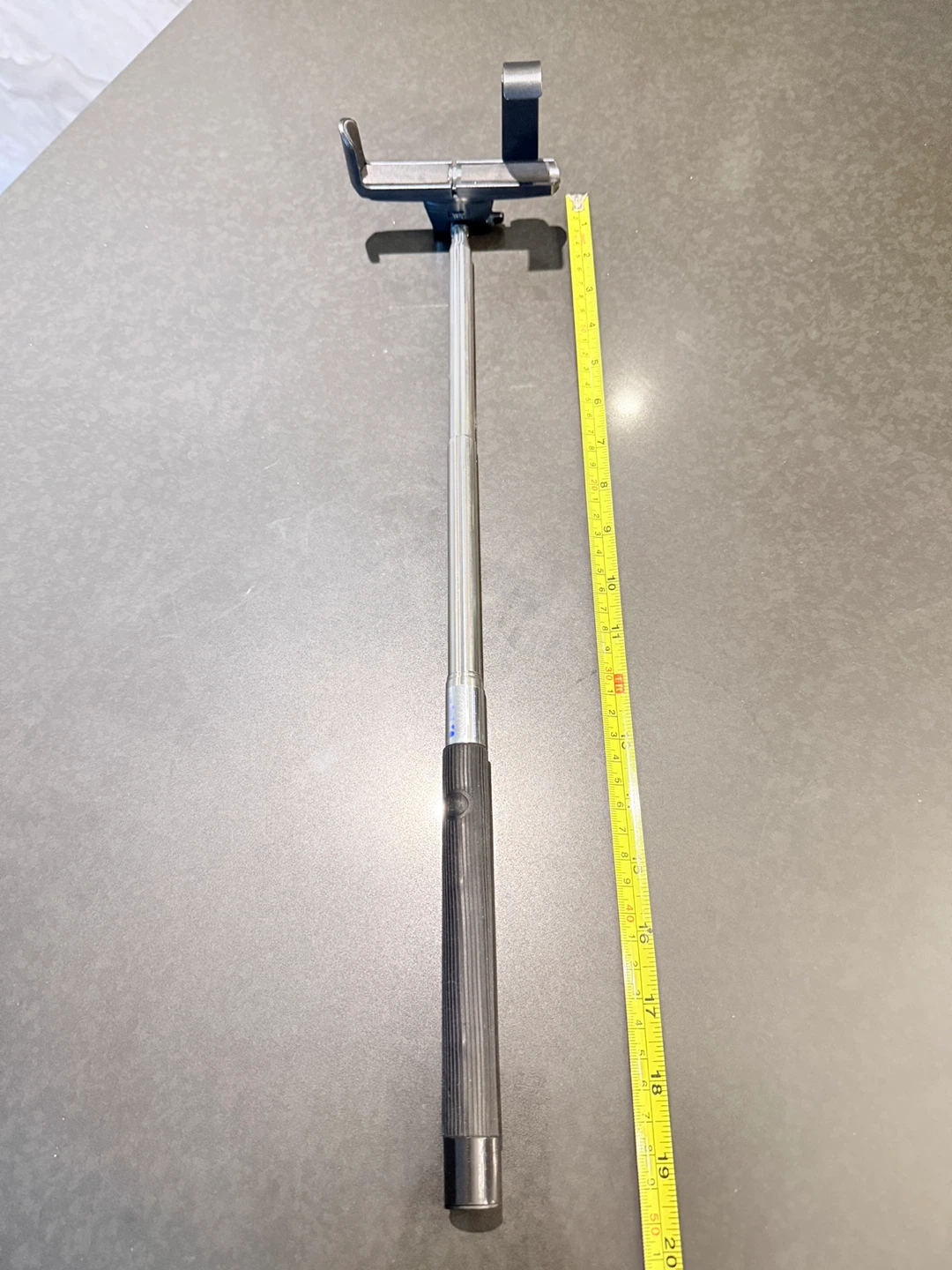 Extendable Selfie Stick with Charging Cable - photo 5