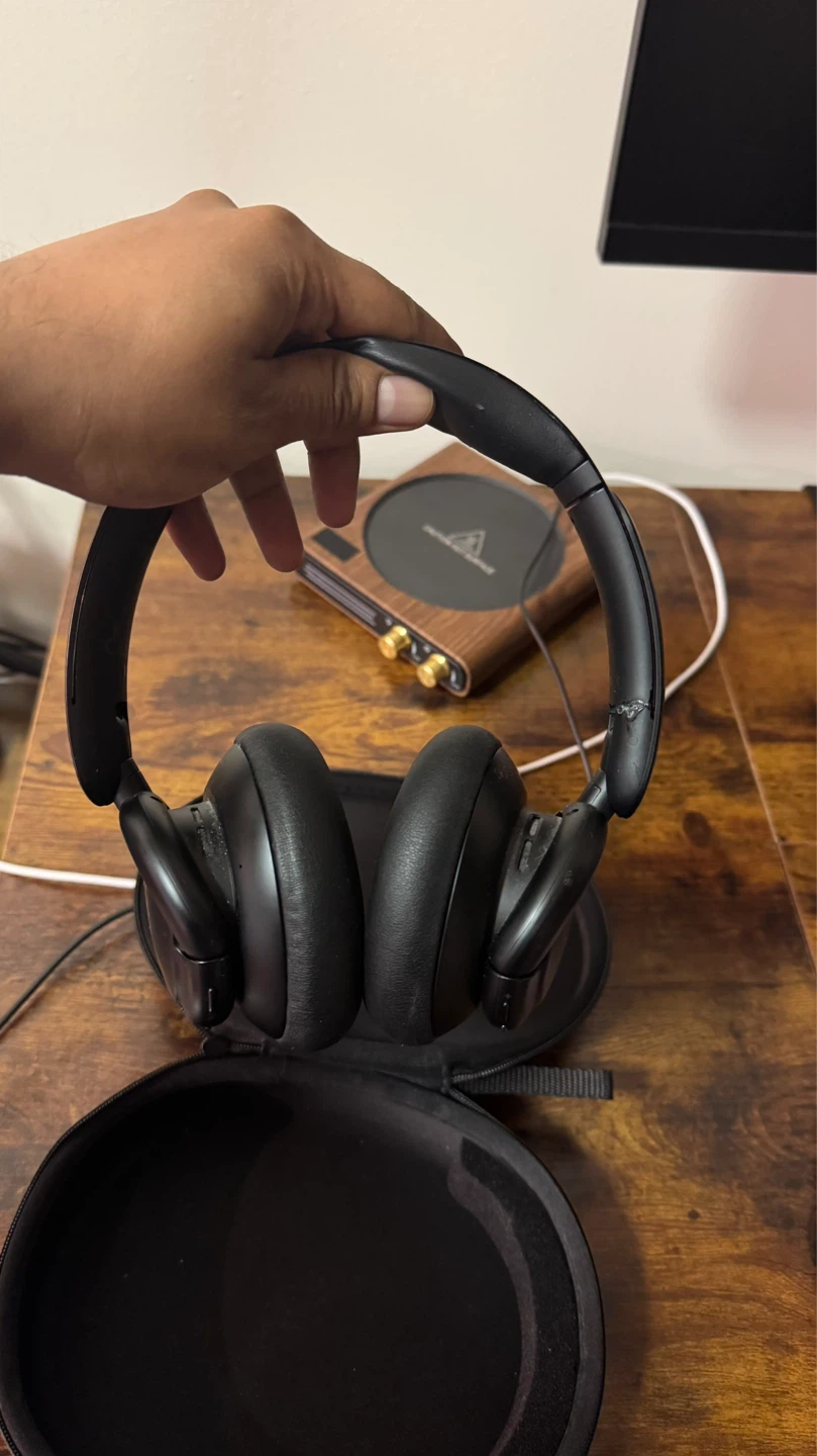 Soundcore q30 Noise Cancelling Headphones