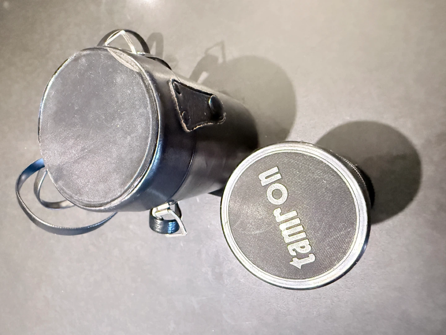 Tamron Auto f/2.8 f=135mm Lens - photo 2