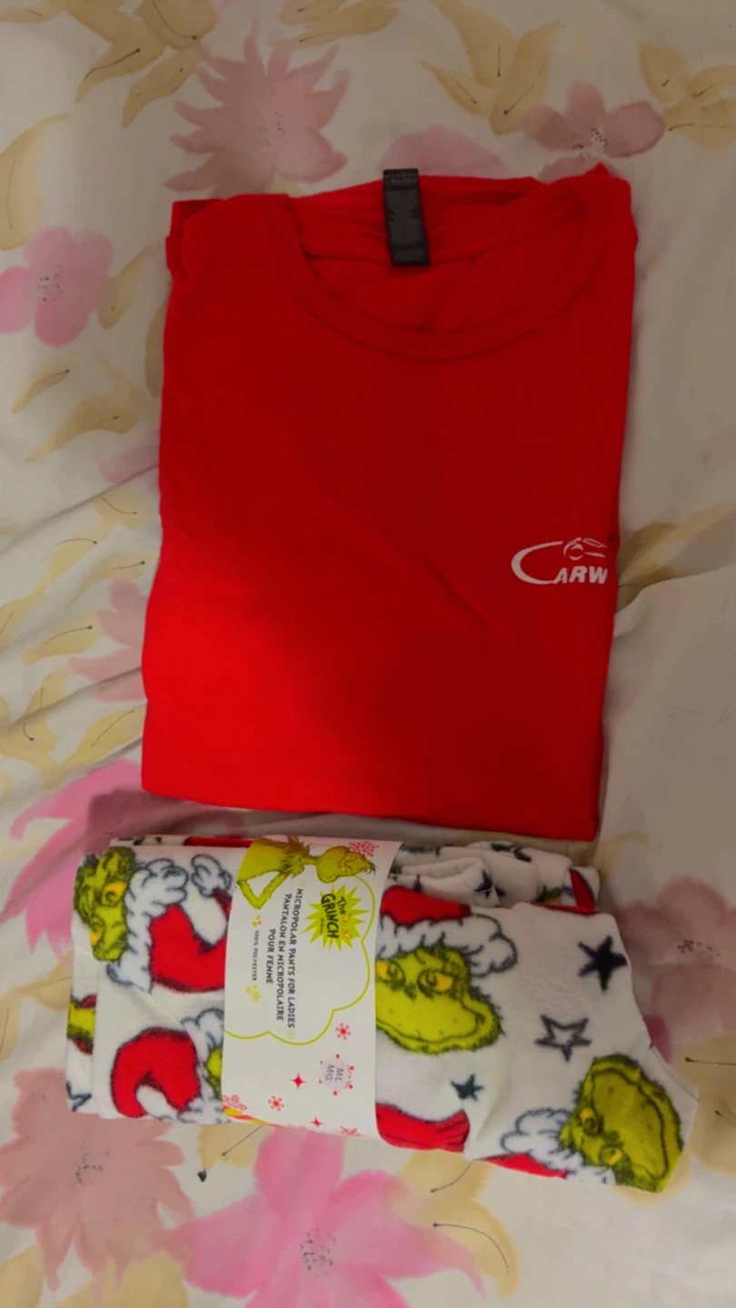 ⚽ CARW The Grinch Pyjama Set