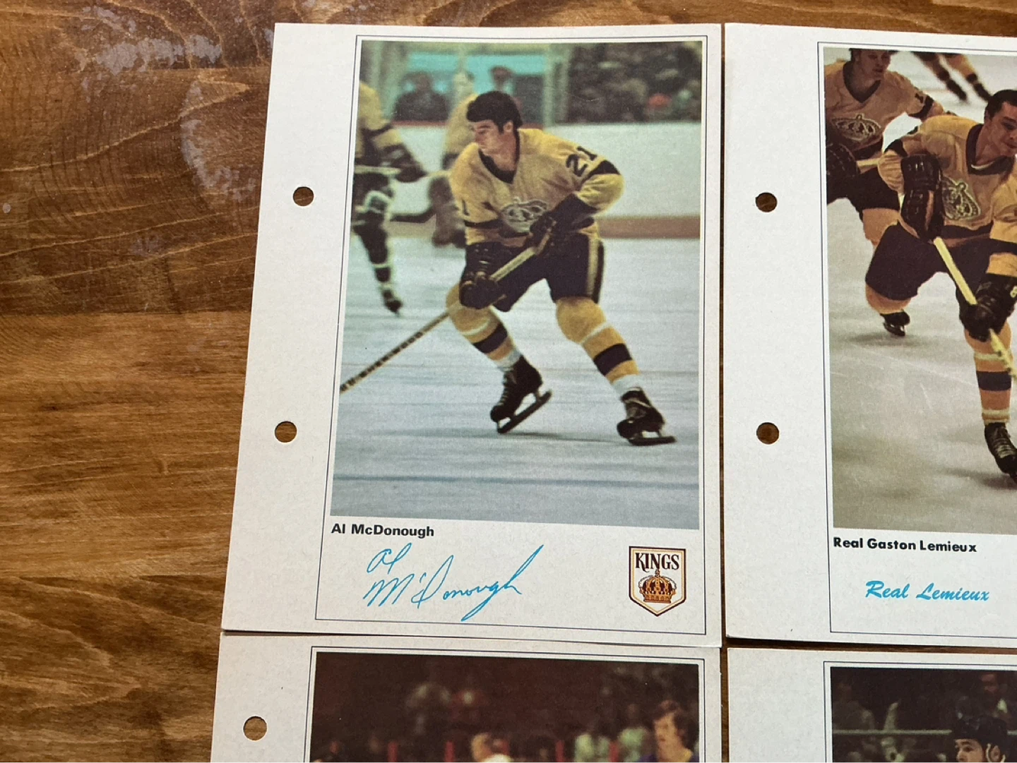 4. 1971-72 Toronto Sun Action Players Signed Los Angeles Kings - photo 2