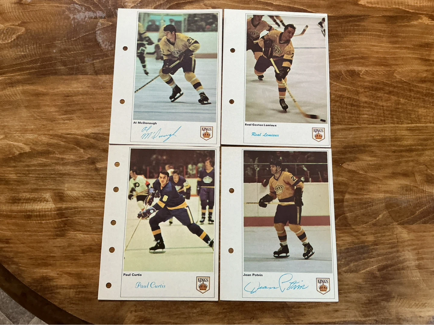 4. 1971-72 Toronto Sun Action Players Signed Los Angeles Kings