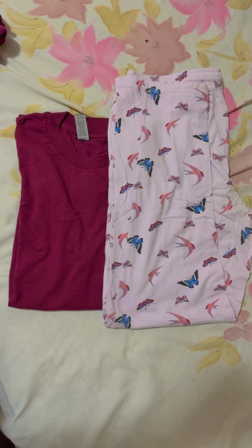 ⚽ Pink Bird & Butterfly Pajama Set