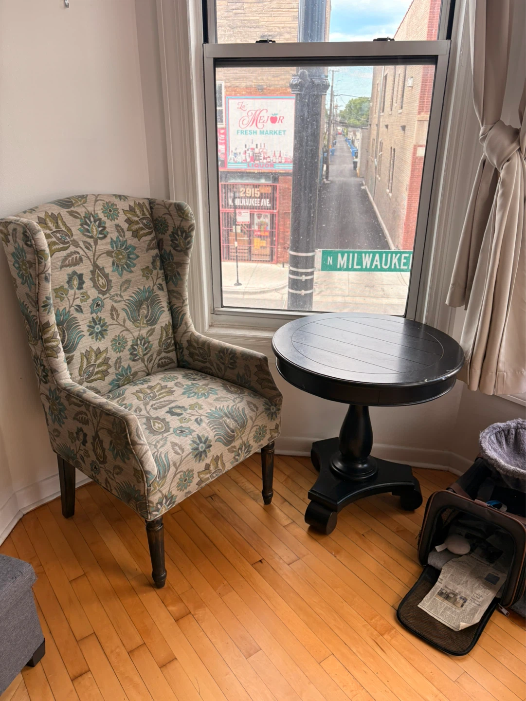 Chair side table
