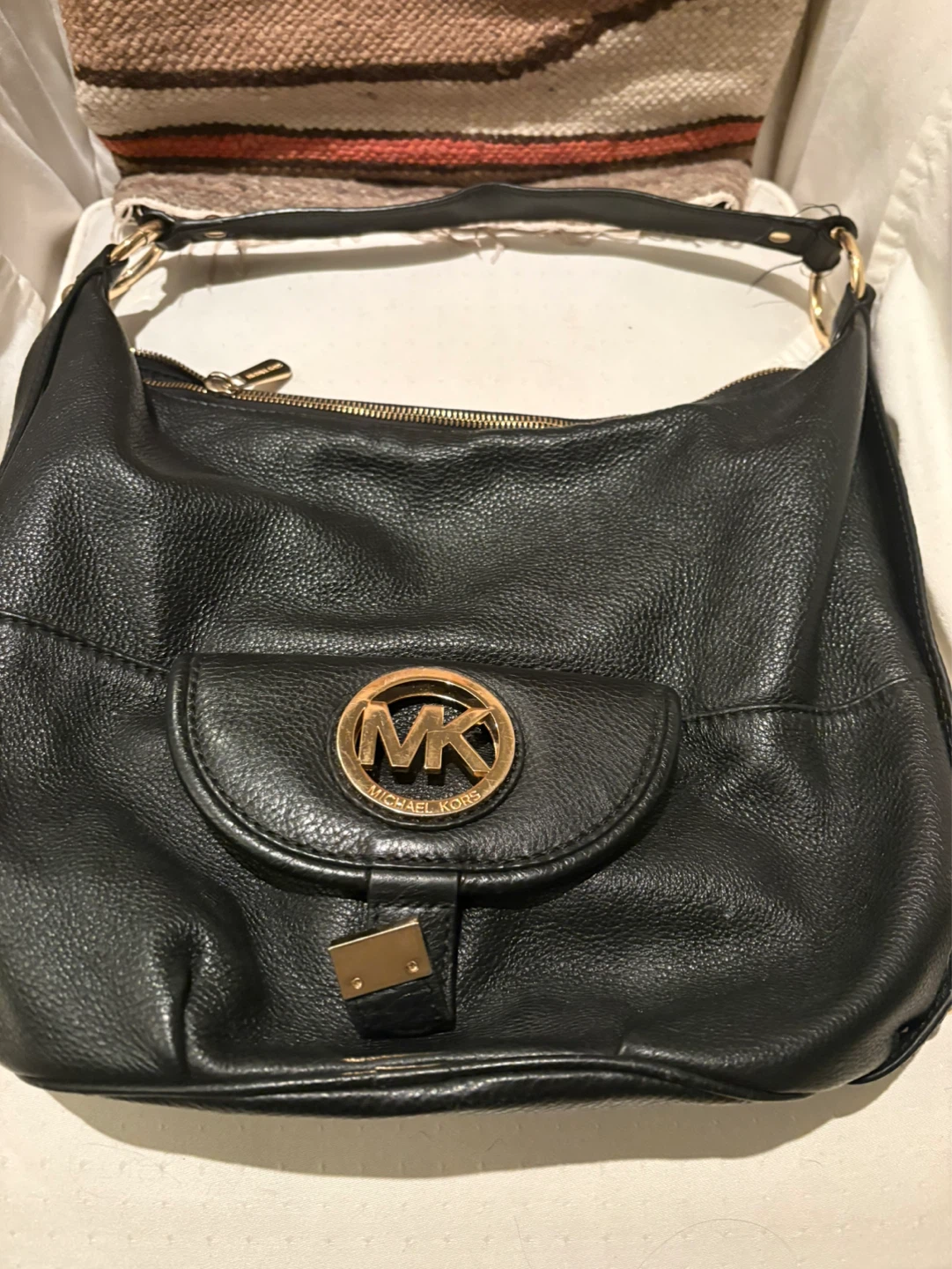 Michael Kors Black Leather Hobo Handbag - photo 4