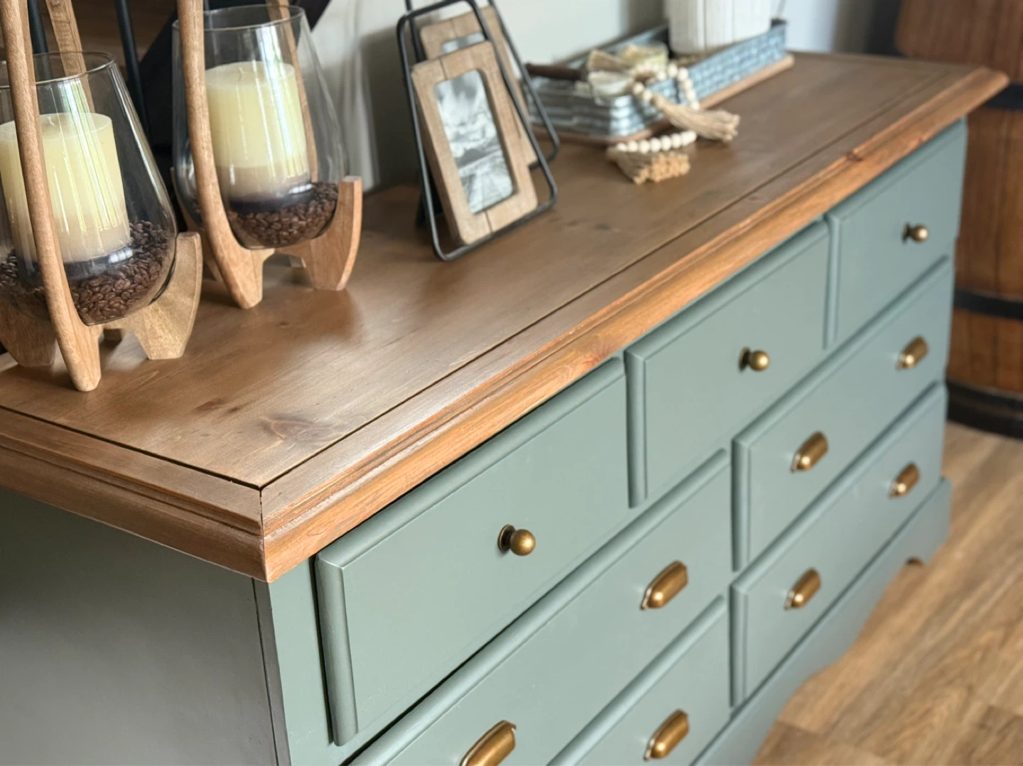 Dresser - photo 3