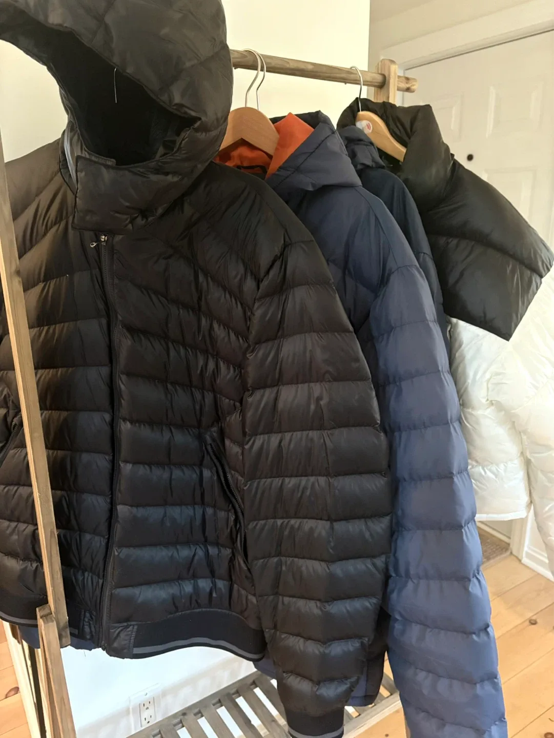 LULULEMON Black Down Filled Puffer Jacket with Hood - photo 2