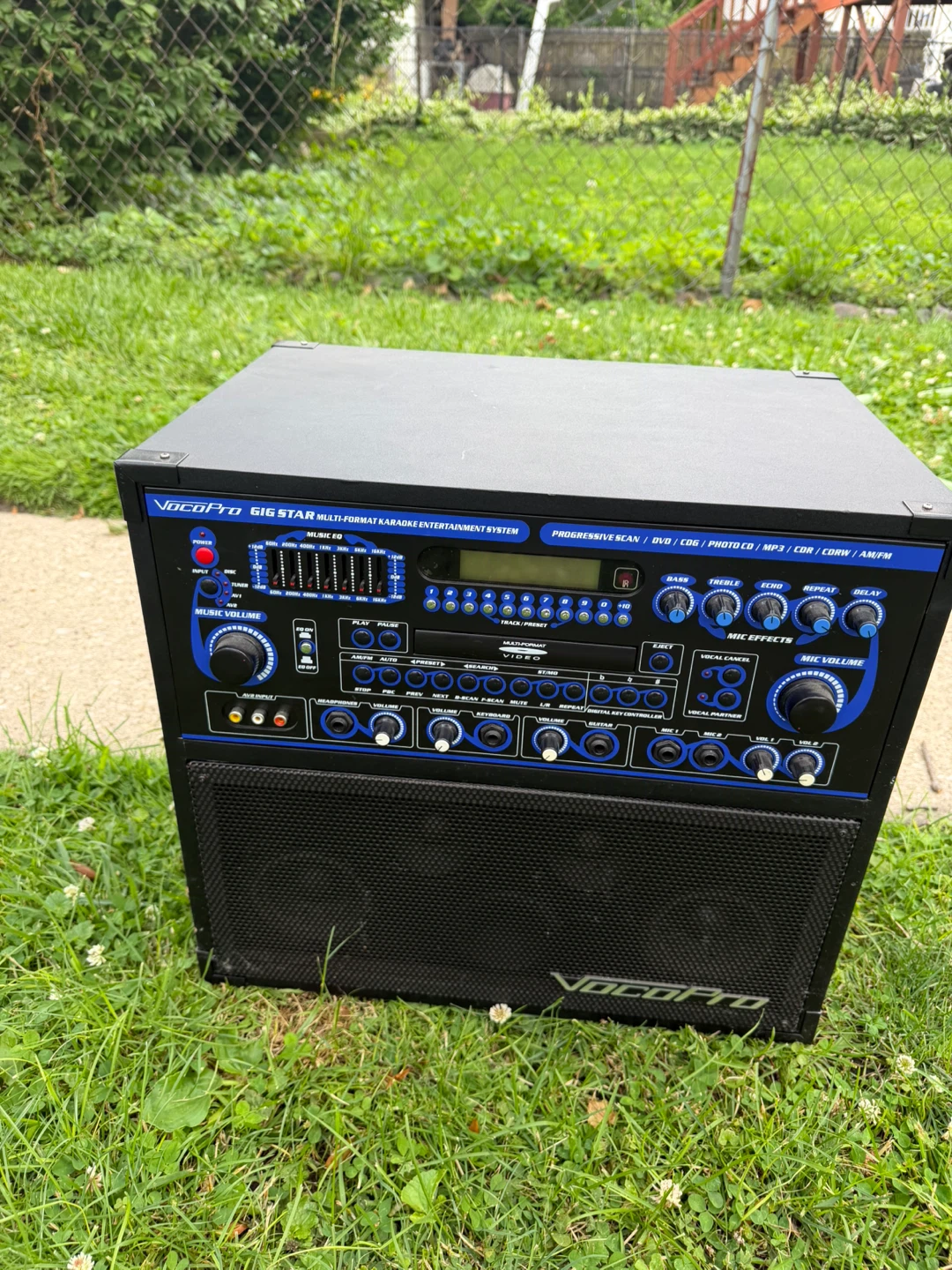 VocoPro GIG STAR Multi-Format Karaoke Entertainment System
