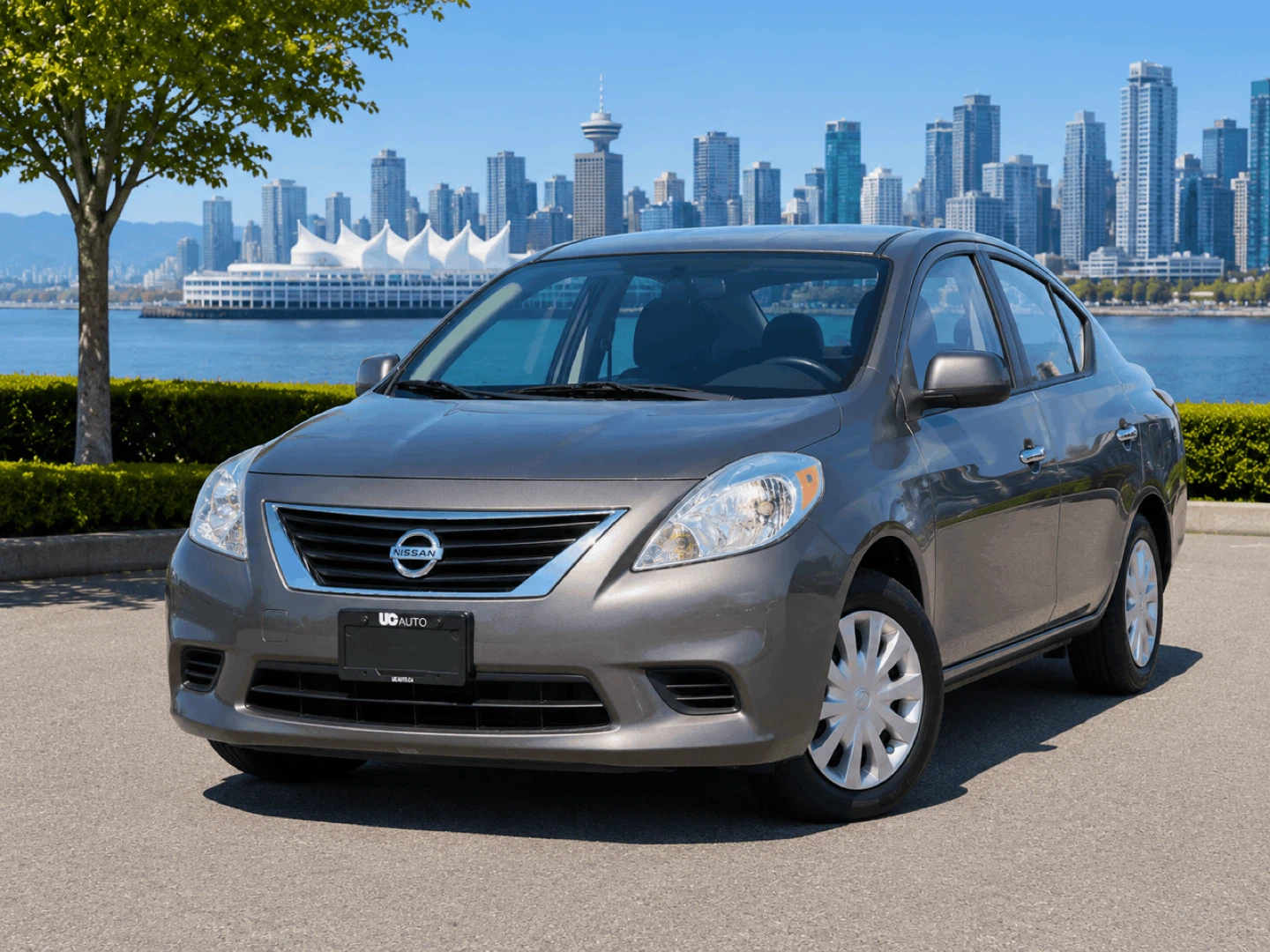 Nissan Versa SV Sedan