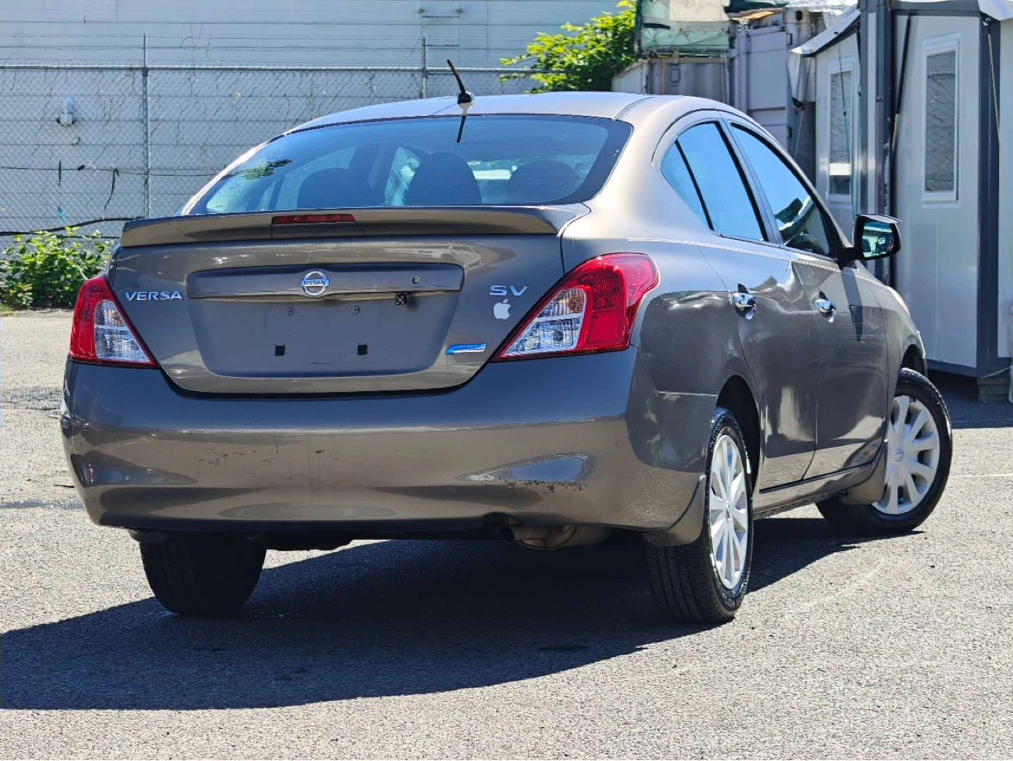Nissan Versa SV Sedan - photo 3
