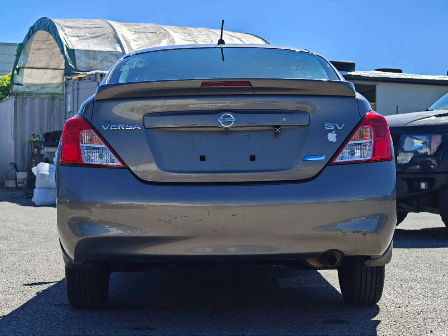 Nissan Versa SV Sedan - photo 4