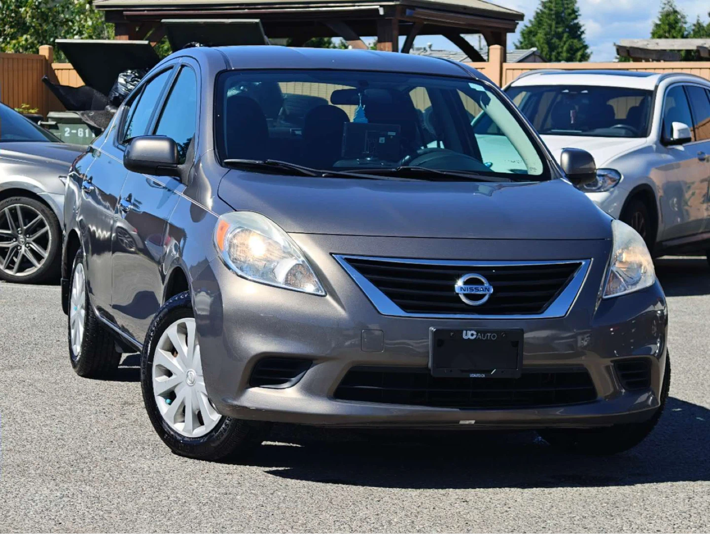 Nissan Versa SV Sedan - photo 2