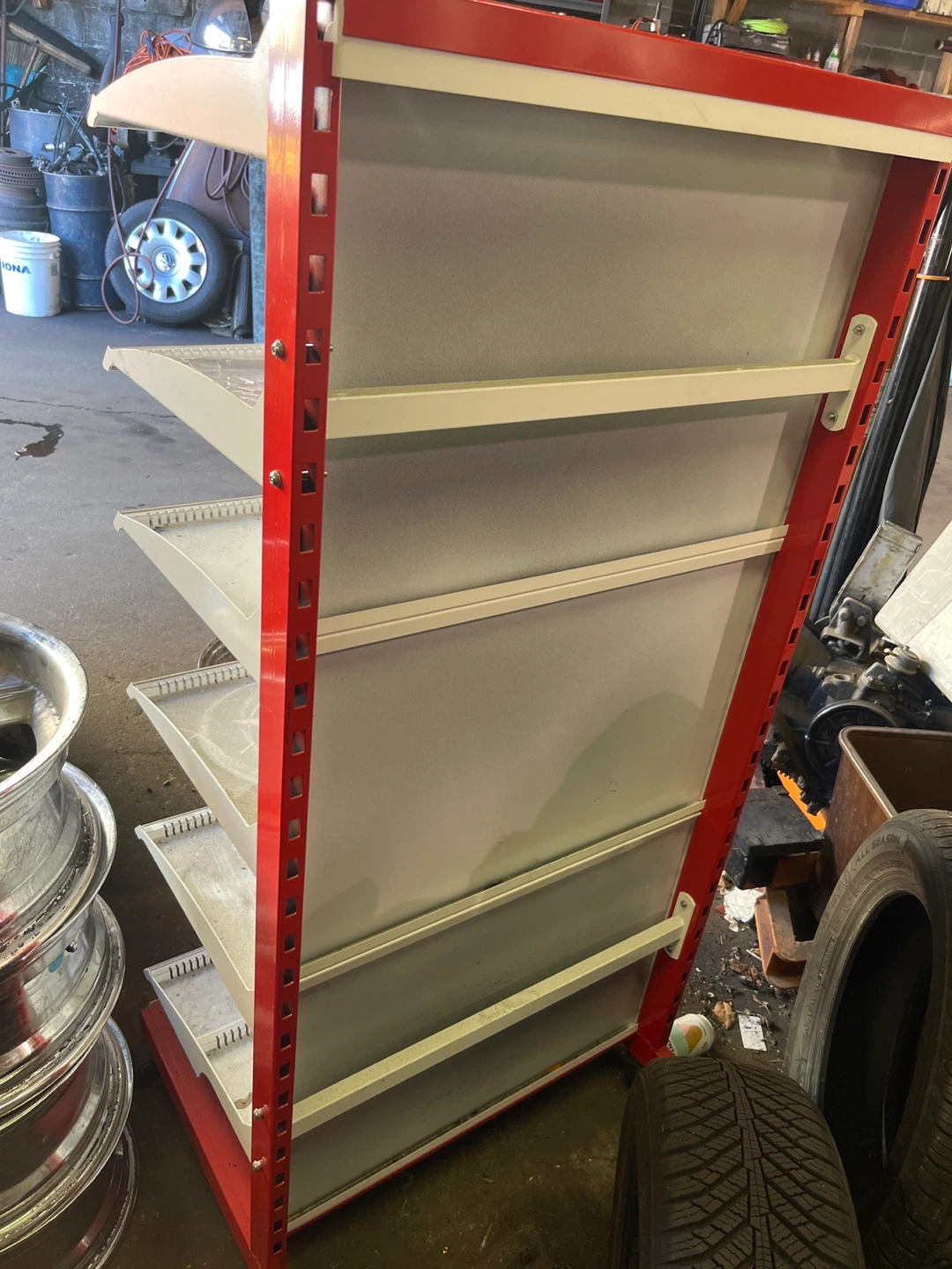 Red Retail Display Shelf - photo 4