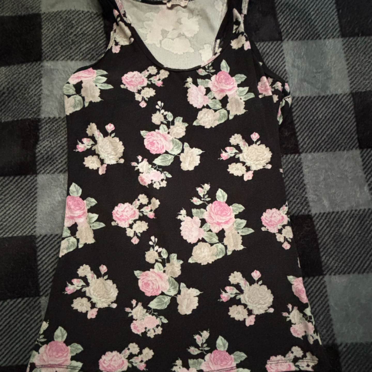 Bundle Of 6 Tops - *Size Women Large* - photo 2