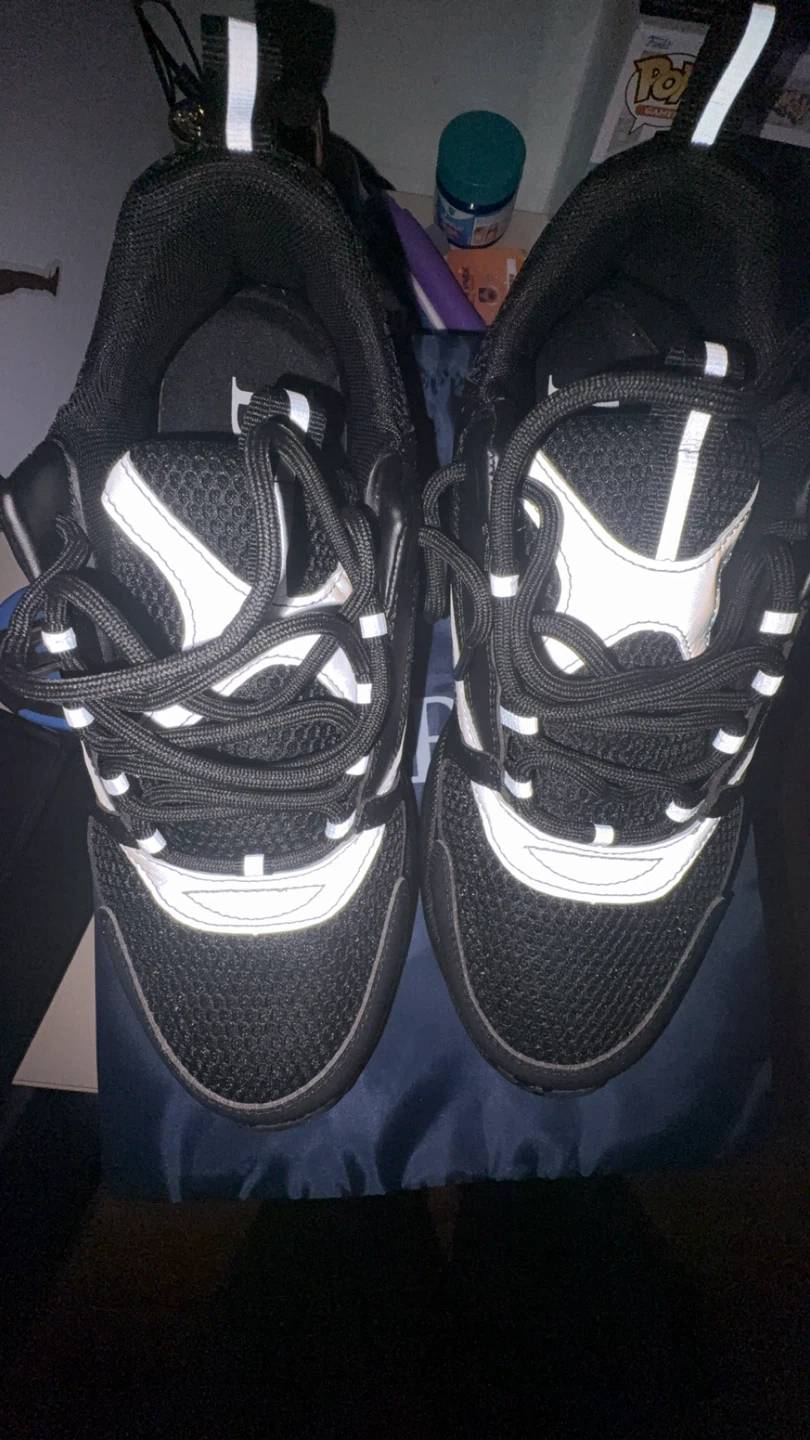 Dior B22 shoes