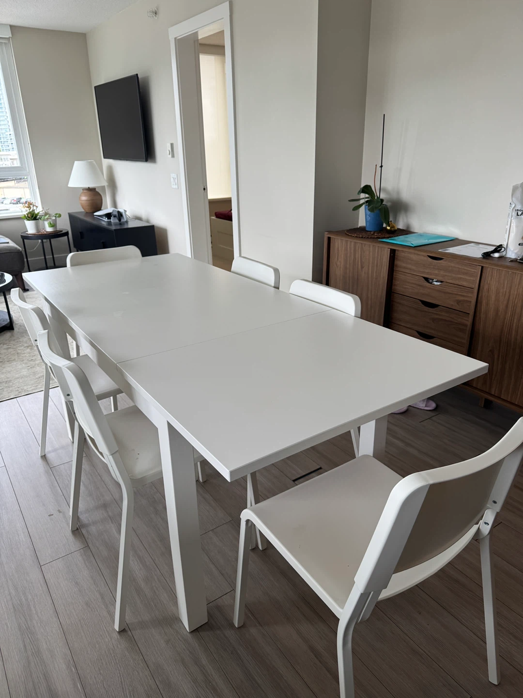 White Extendable Dining Table with 4 Chairs - photo 3