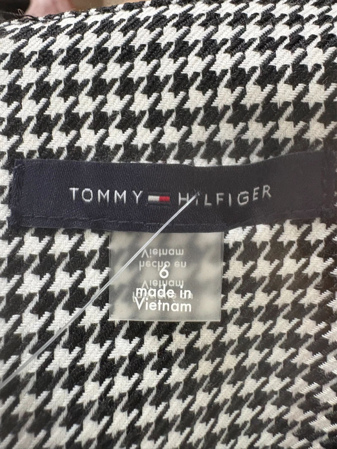 Tommy Hilfiger Black and White Houndstooth Dress - Size 6 - photo 4