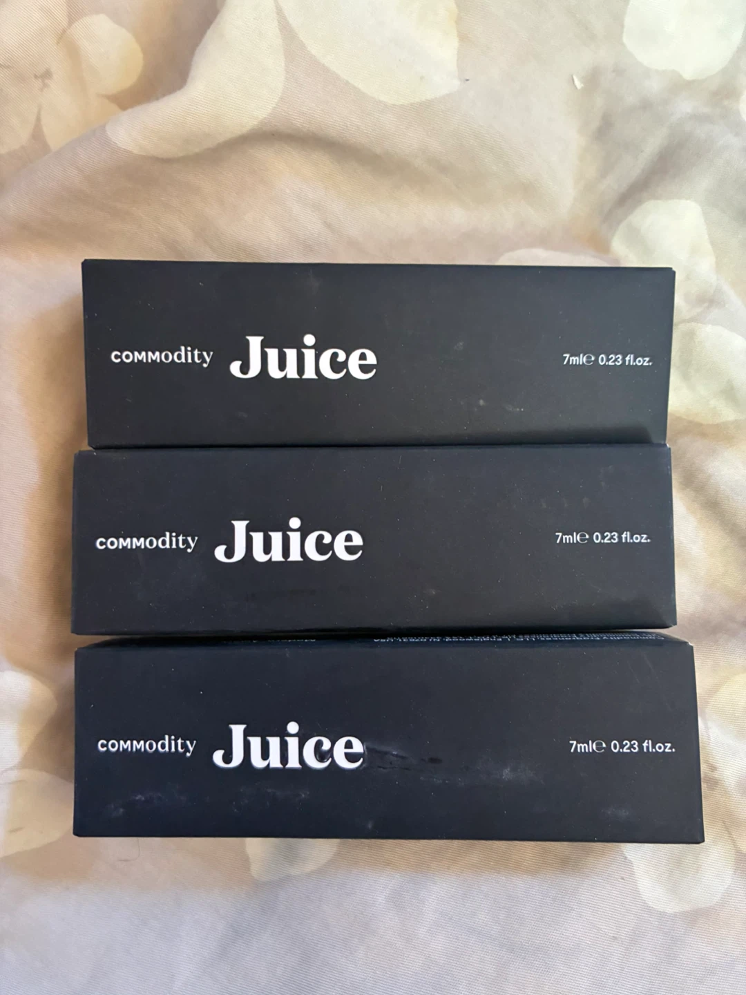 3 x Commodity Juice Scent Space: Expressive Perfume