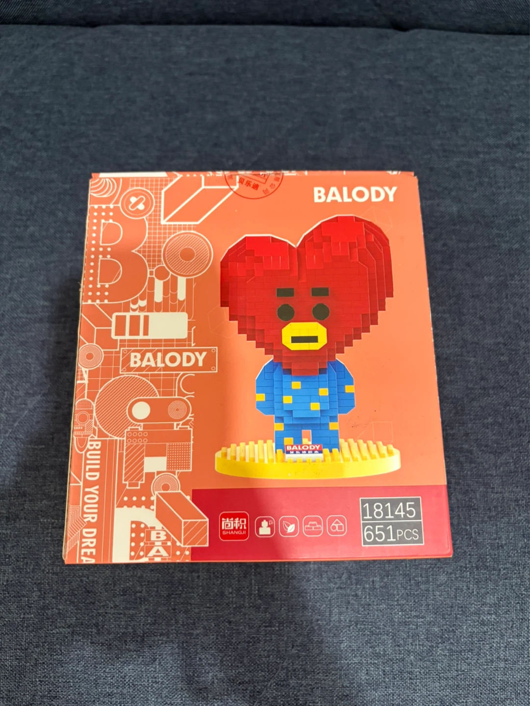 BALODY Small Particle Building Blocks BTS TATA 651PCS - photo 2