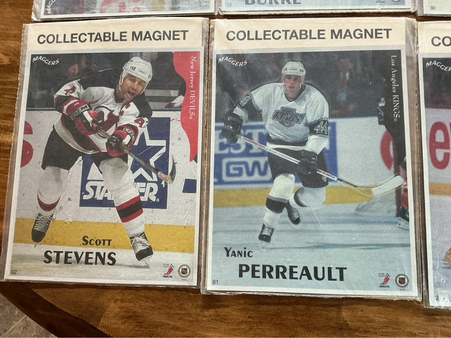 8. 1996 Maggers NHL Collectable Magnets ! - photo 2