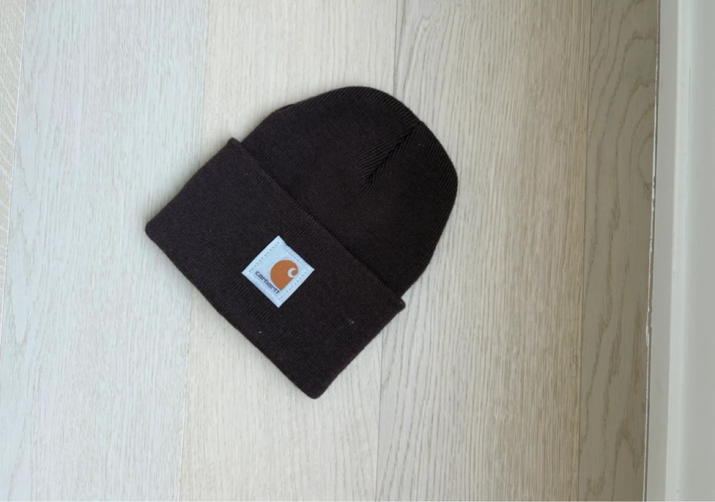 BRAND NEW Carhartt Watch Beanie - Brown