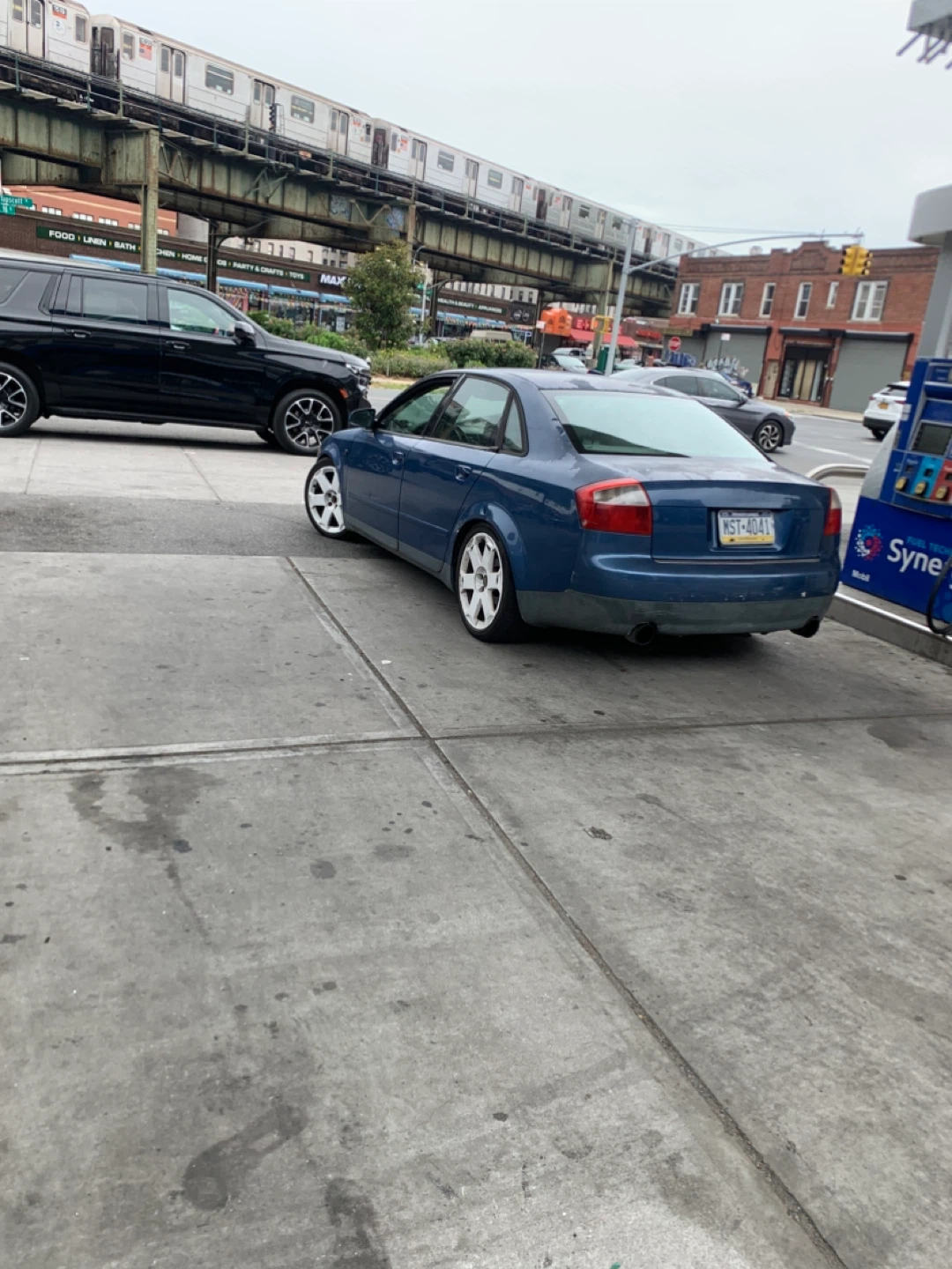 2002 Audi A4 Sedan Big Turbo e85 - photo 2