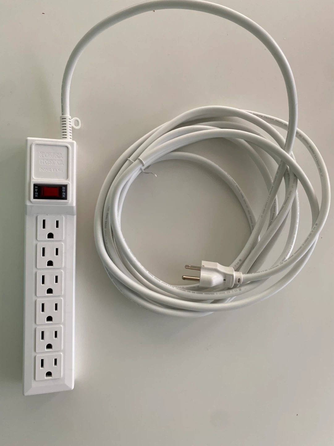 Dongyang Power Bar with 6 Outlets and 15ft Cord